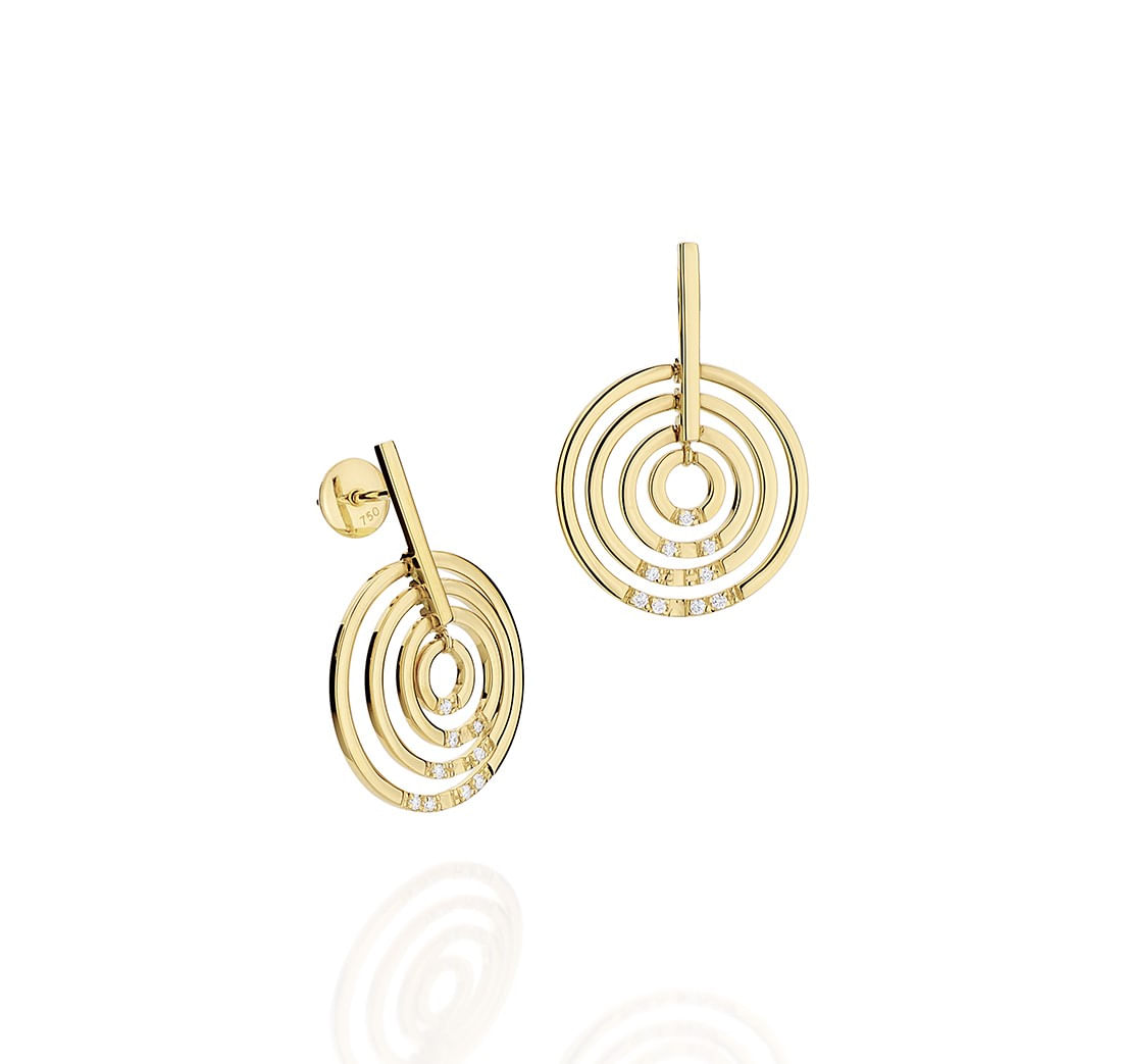 Brinco-em-ouro-amarelo-com-diamantes