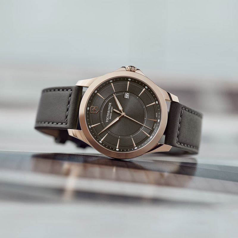 Victorinox-alliance-masculino-marrom-couro---241908