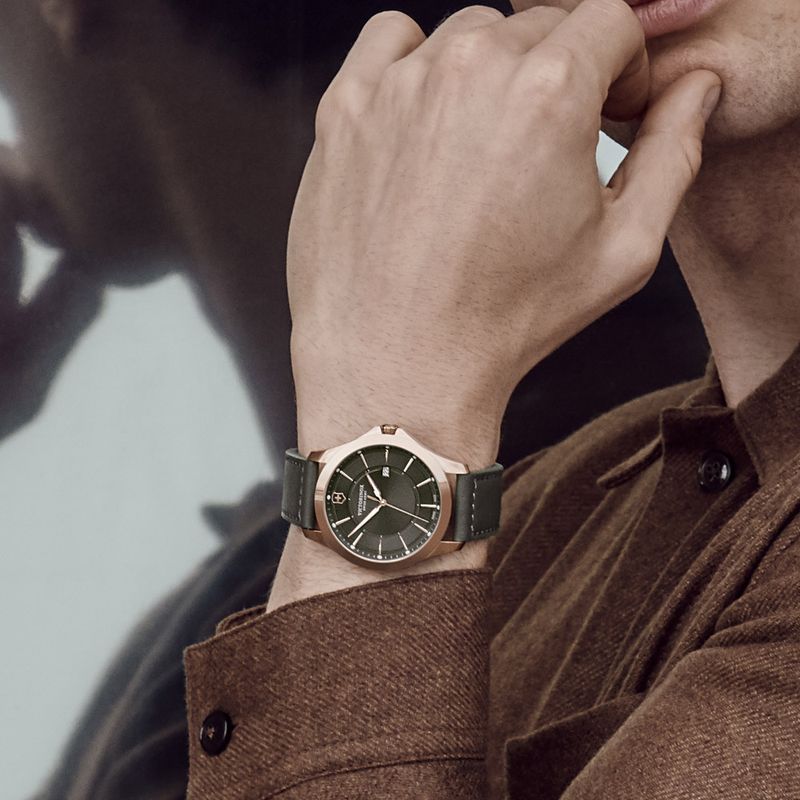 Victorinox-alliance-masculino-marrom-couro---241908