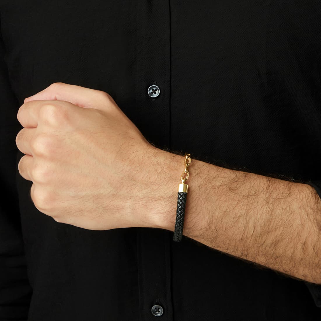 Pulseira-em-ouro-amarelo-e-couro