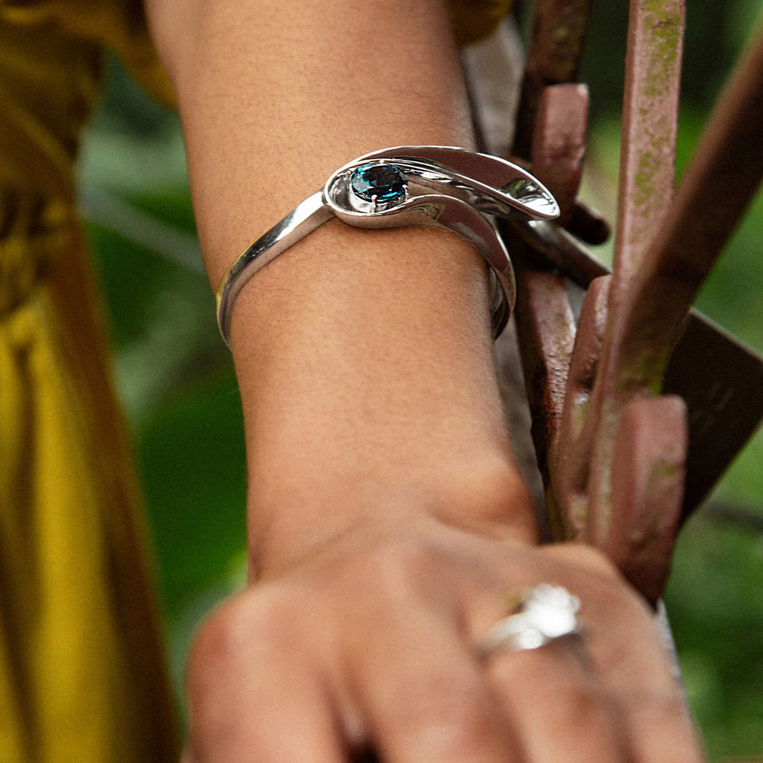 Pulseira-joy-em-prata-e-topazio-london