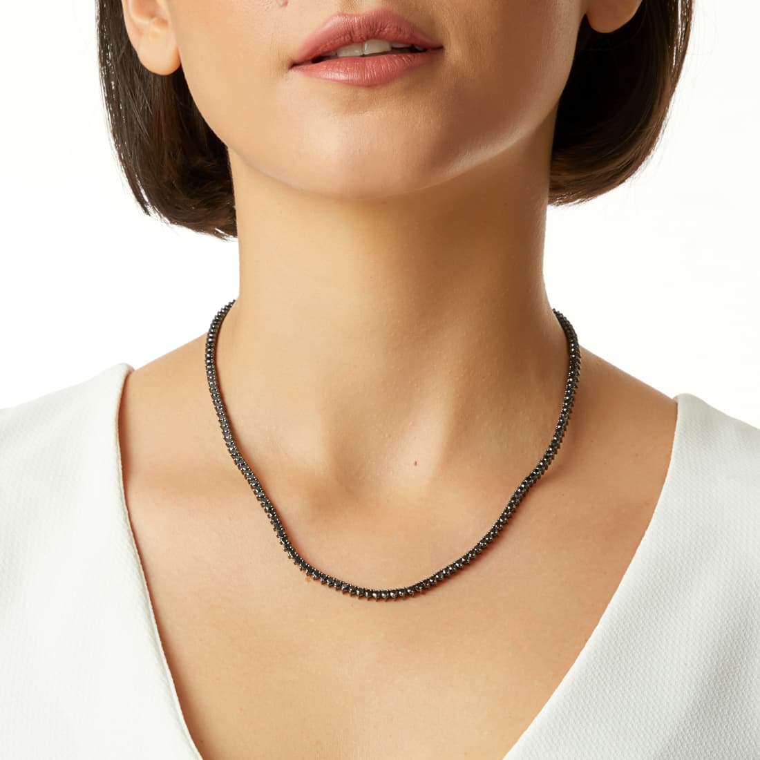 Colar-riviera-em-ouro-branco-com-diamantes-black