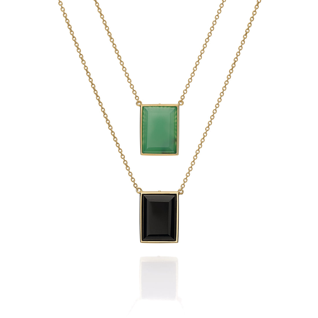 Colar-escapulario-em-ouro-amarelo-com-agata-verde-e-cristal-negro