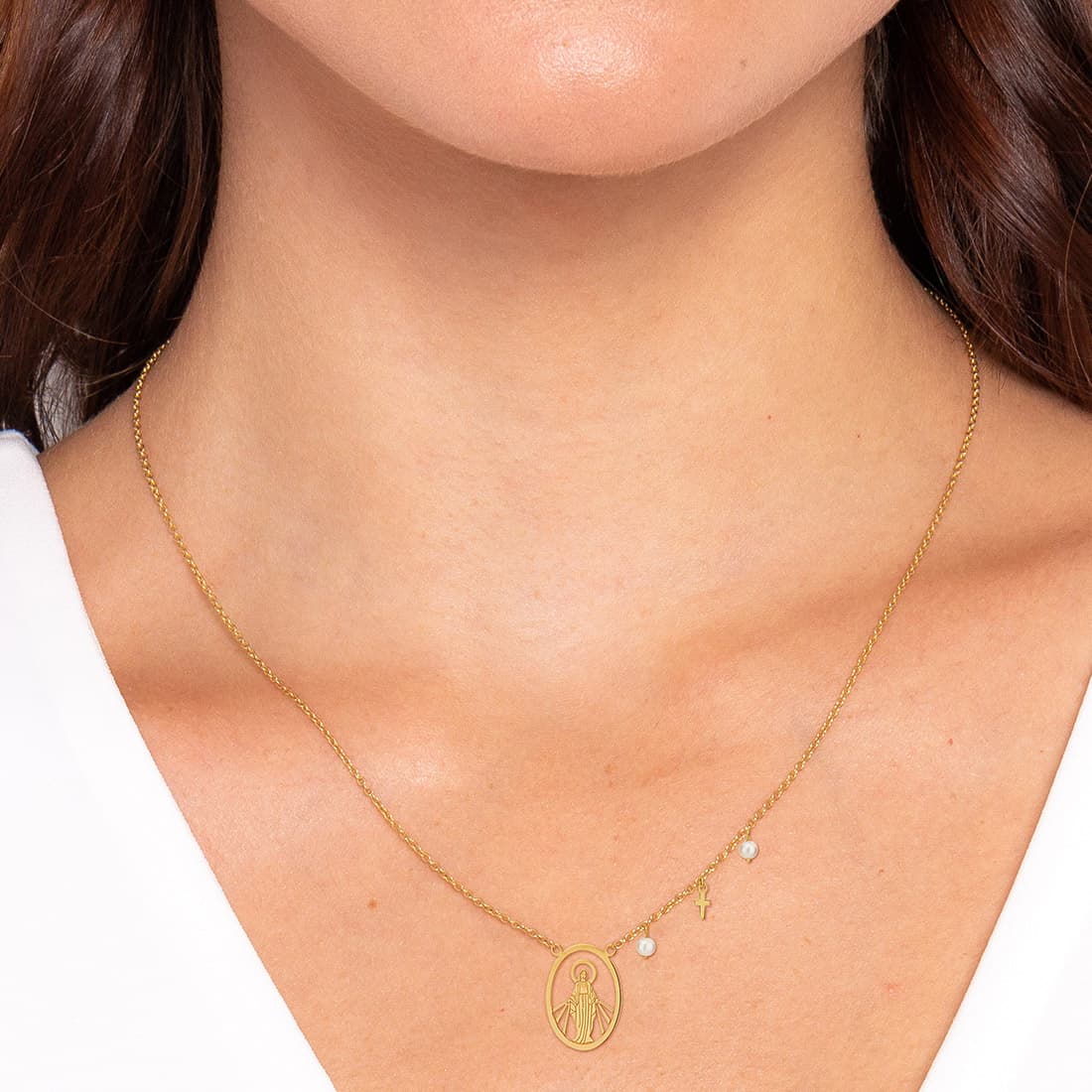 Gargantilha-nossa-senhora-das-gracas-em-ouro-amarelo