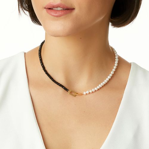 Colar em ouro amarelo com pérolas e ágatas negras
