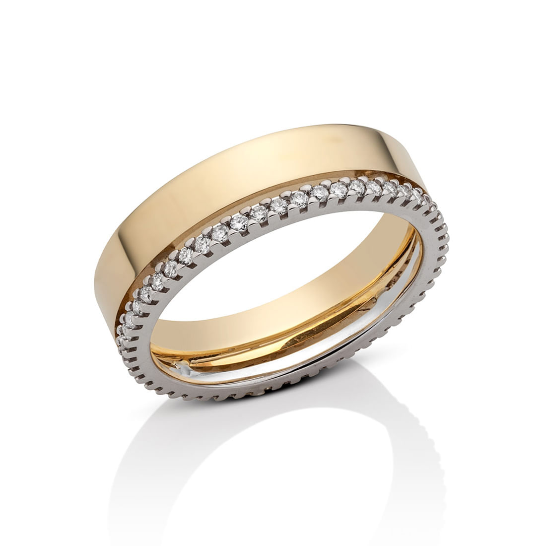 Alianca-em-ouro-amarelo-e-branco-com-diamantes