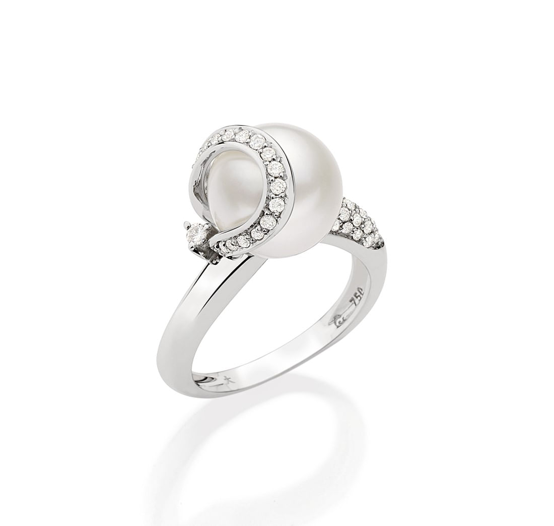 Anel-em-ouro-branco-diamantes-e-south-sea