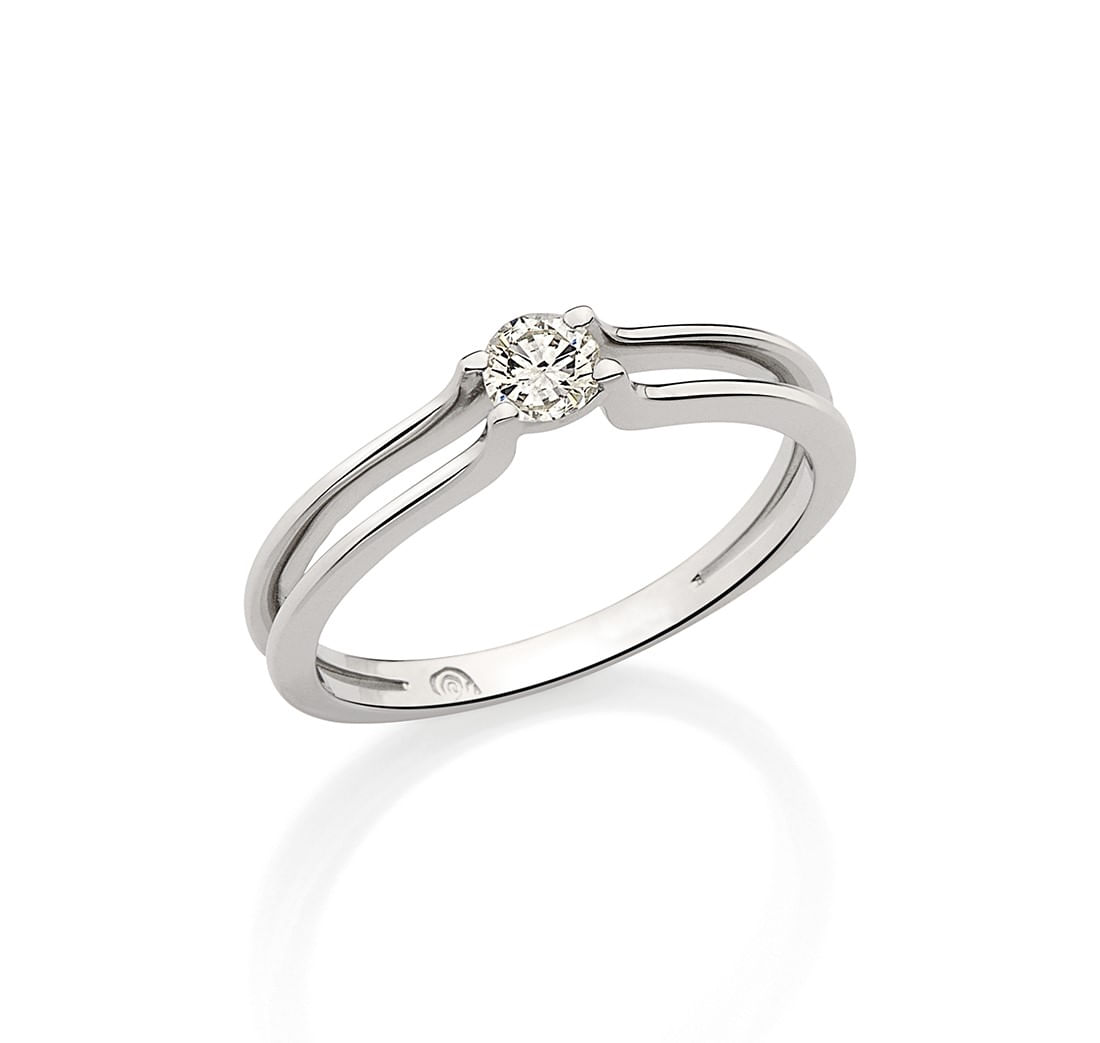 Anel-solitario-em-ouro-branco-com-diamante