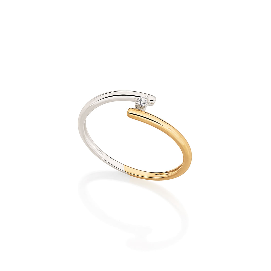 Anel-em-ouro-amarelo-e-ouro-branco-com-diamante