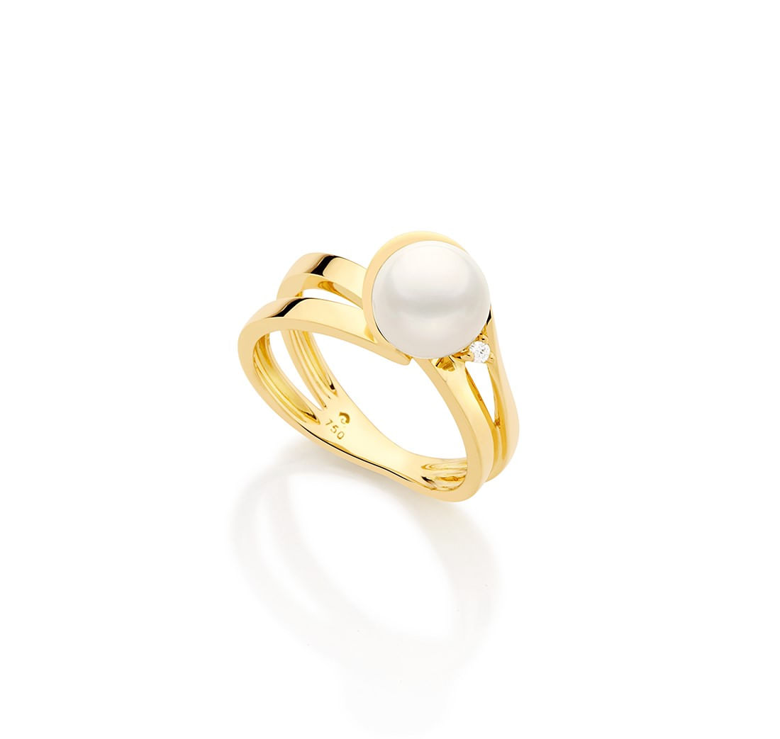 Anel-em-ouro-amarelo-com-diamante-e-perola