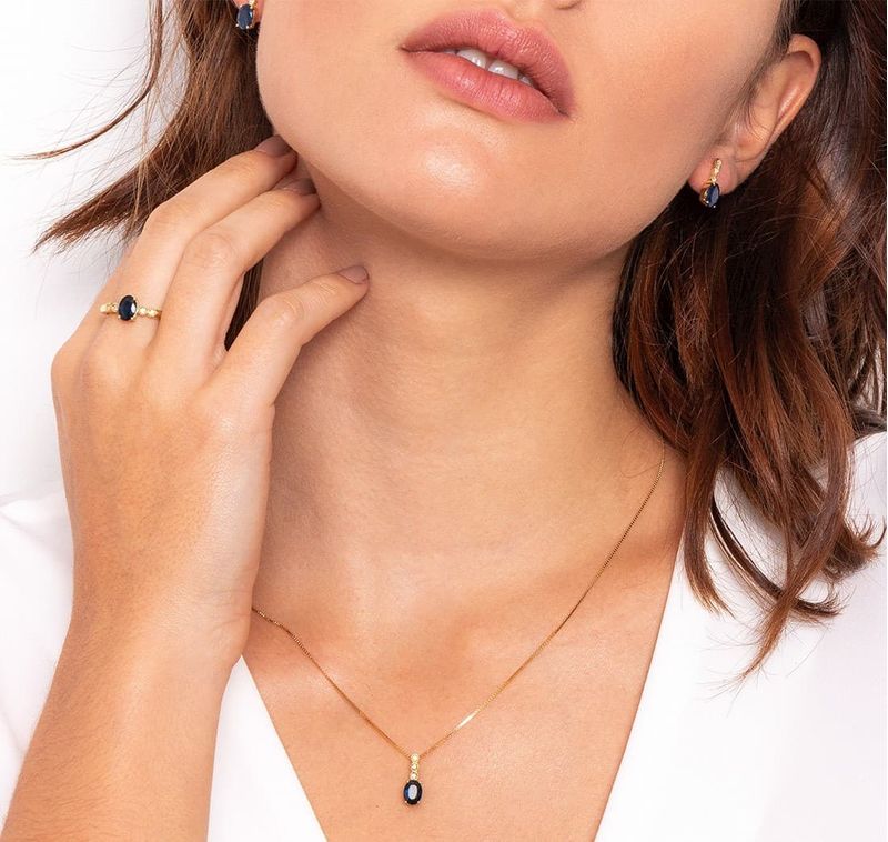 Brinco-em-ouro-amarelo-com-safiras-e-diamantes