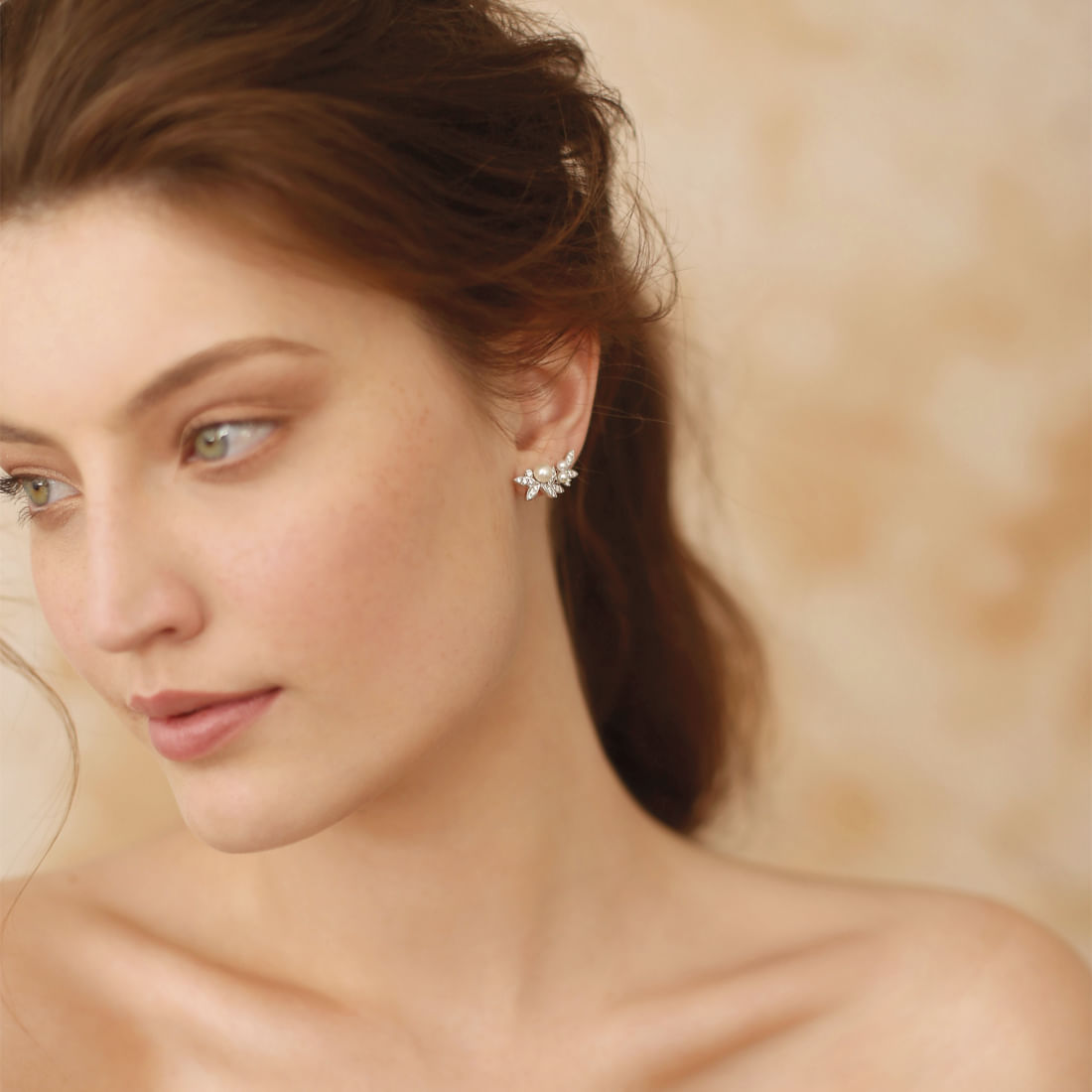 Brincos-bridal-ouro-branco-perolas-e-diamantes