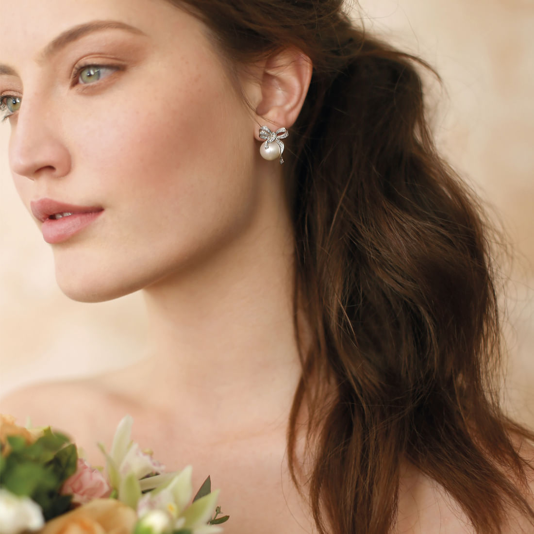 Brinco-laco-bridal-diamantes-e-perolas