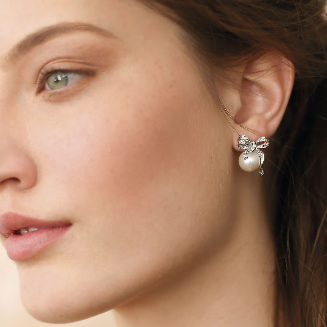 Brinco-laco-bridal-diamantes-e-perolas