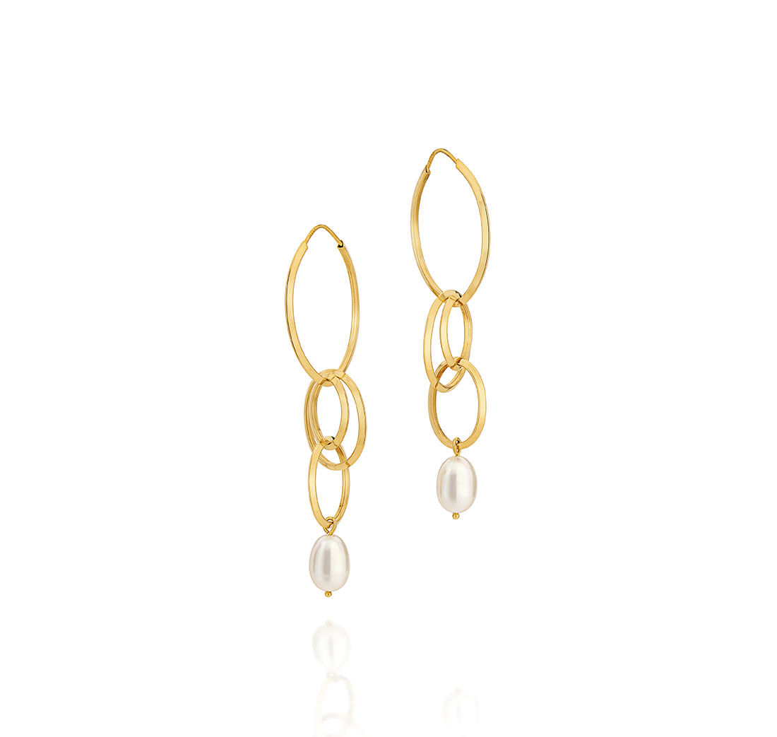 Brinco-de-elos-em-ouro-amarelo-e-perola