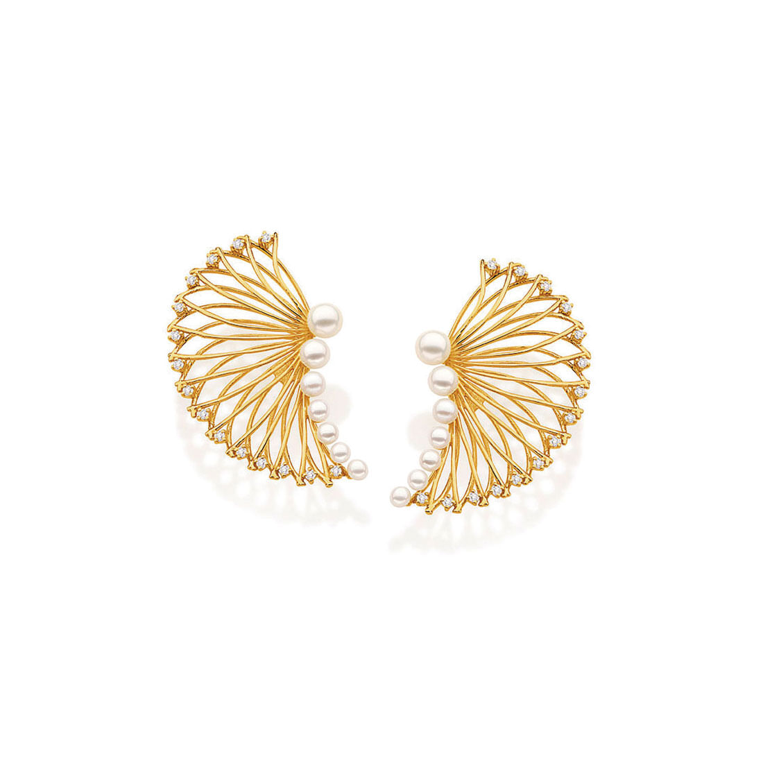 Brincos-em-ouro-amarelo-com-perolas-e-diamantes