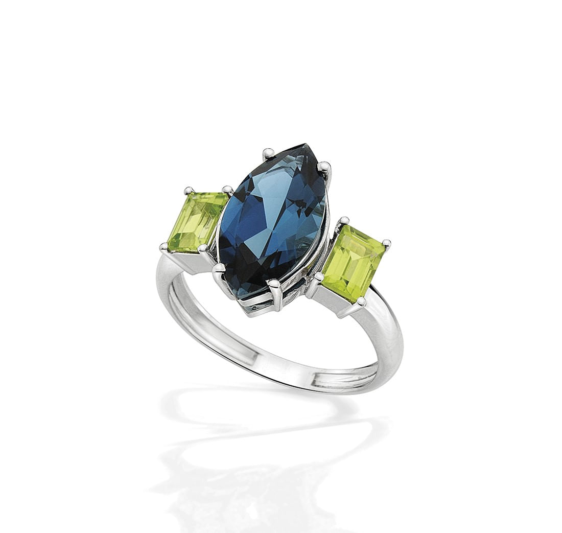 Anel-em-ouro-branco-com-topazio-london-blue-e-peridotos