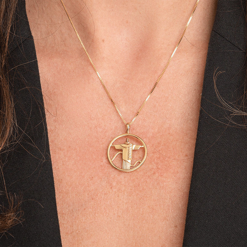 Pingente-cristo-redentor-de-ouro-amarelo-e-diamante-BE2829AB
