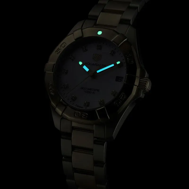 TAG-Heuer-Aquarecer-Date