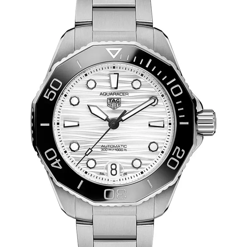 TAG-Heuer-Aquaracer-Professional-300-Date