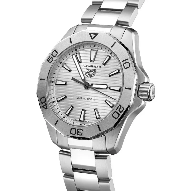 TAG-Heuer-Aquaracer-Professional-200