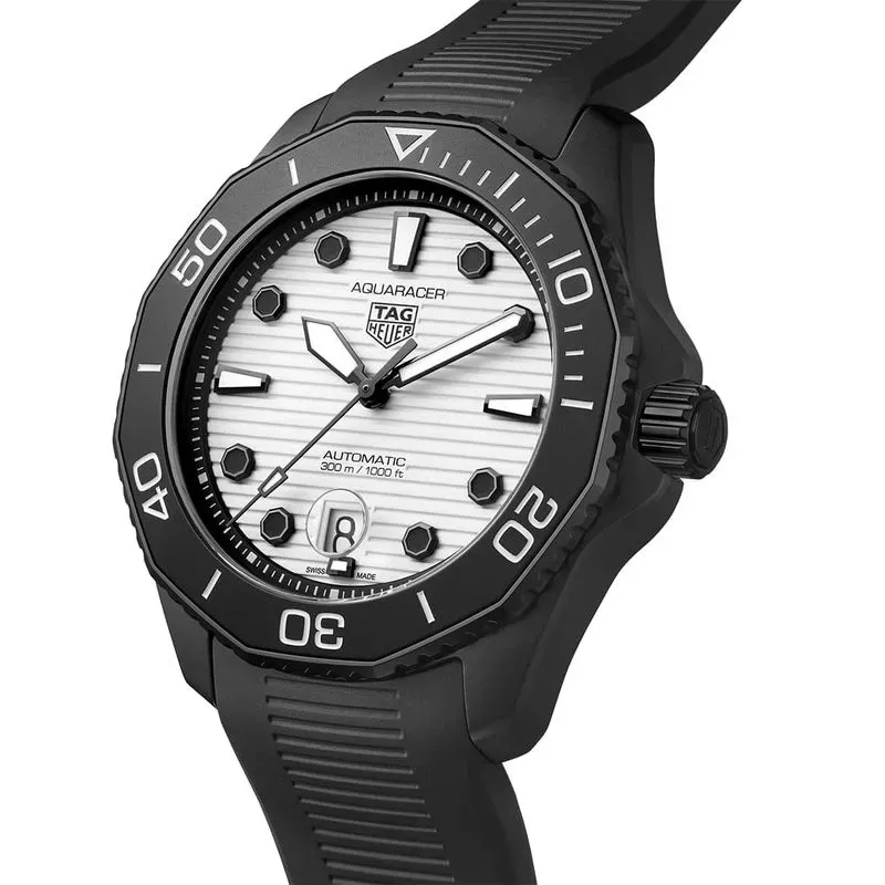 TAG-Heuer-Aquaracer-Professional-300-Date