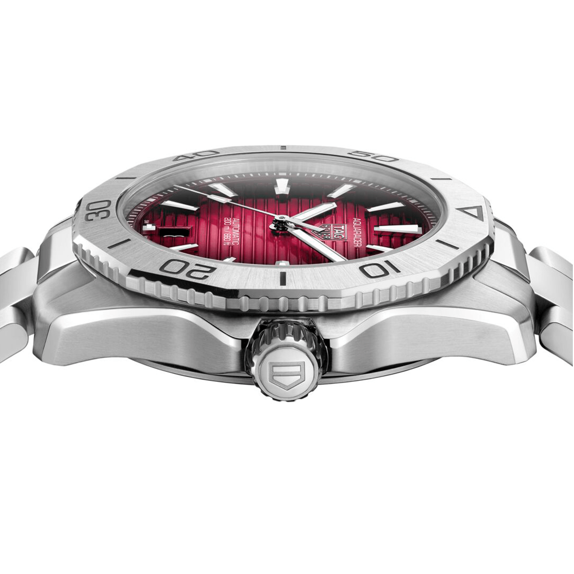 TAG-Heuer-Aquaracer-Professional-200-Date
