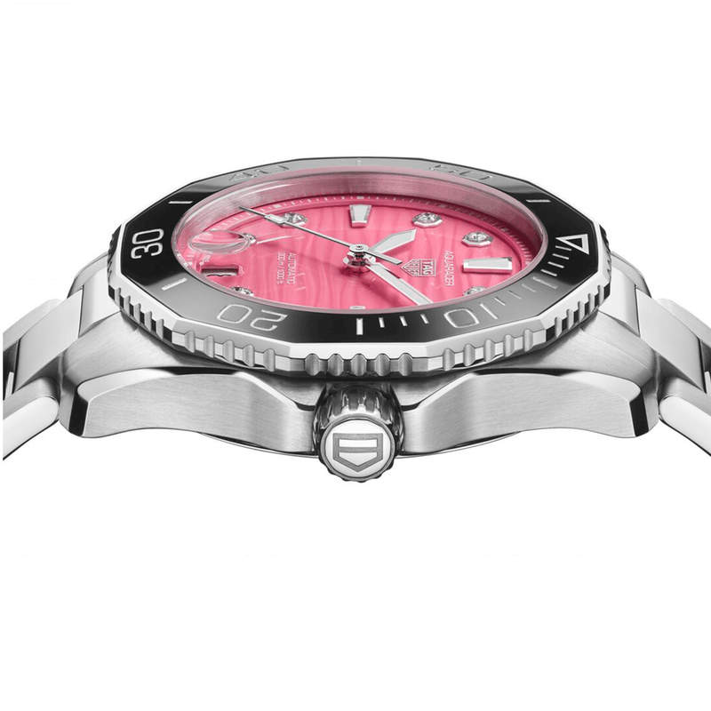 TAG-Heuer-Aquaracer-Professional-300-Date