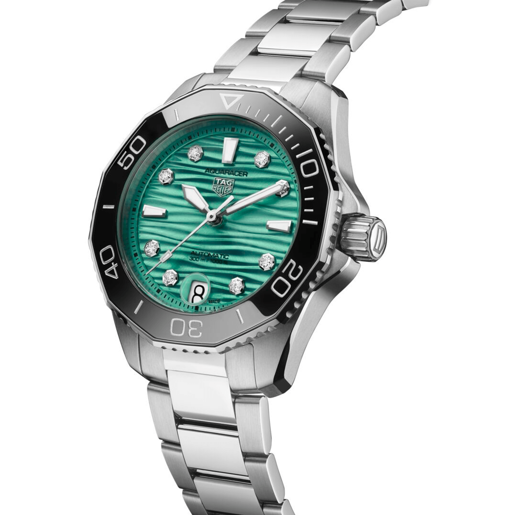 TAG-Heuer-Aquaracer-Professional-300-Date