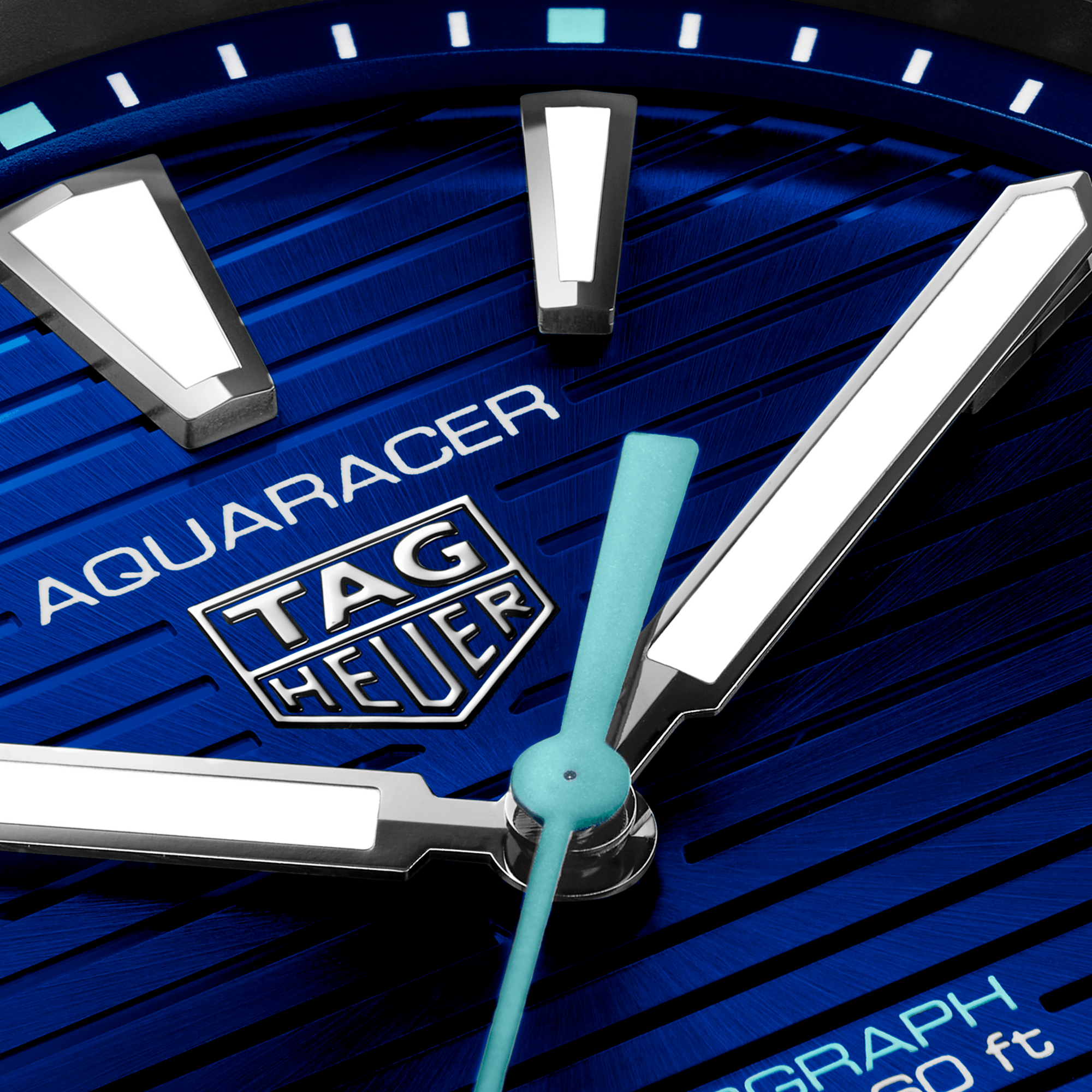 TAG-Heuer-Aquaracer-Professional-200-Solargraph