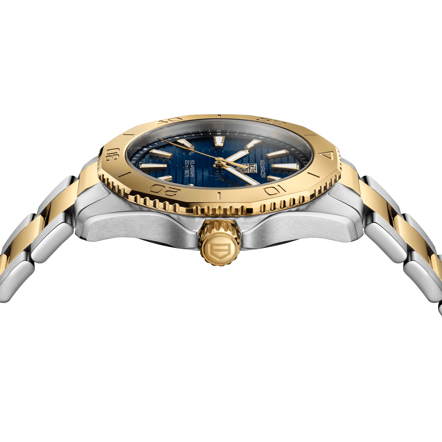 TAG-Heuer-Aquaracer-Professional-200-Solargraph