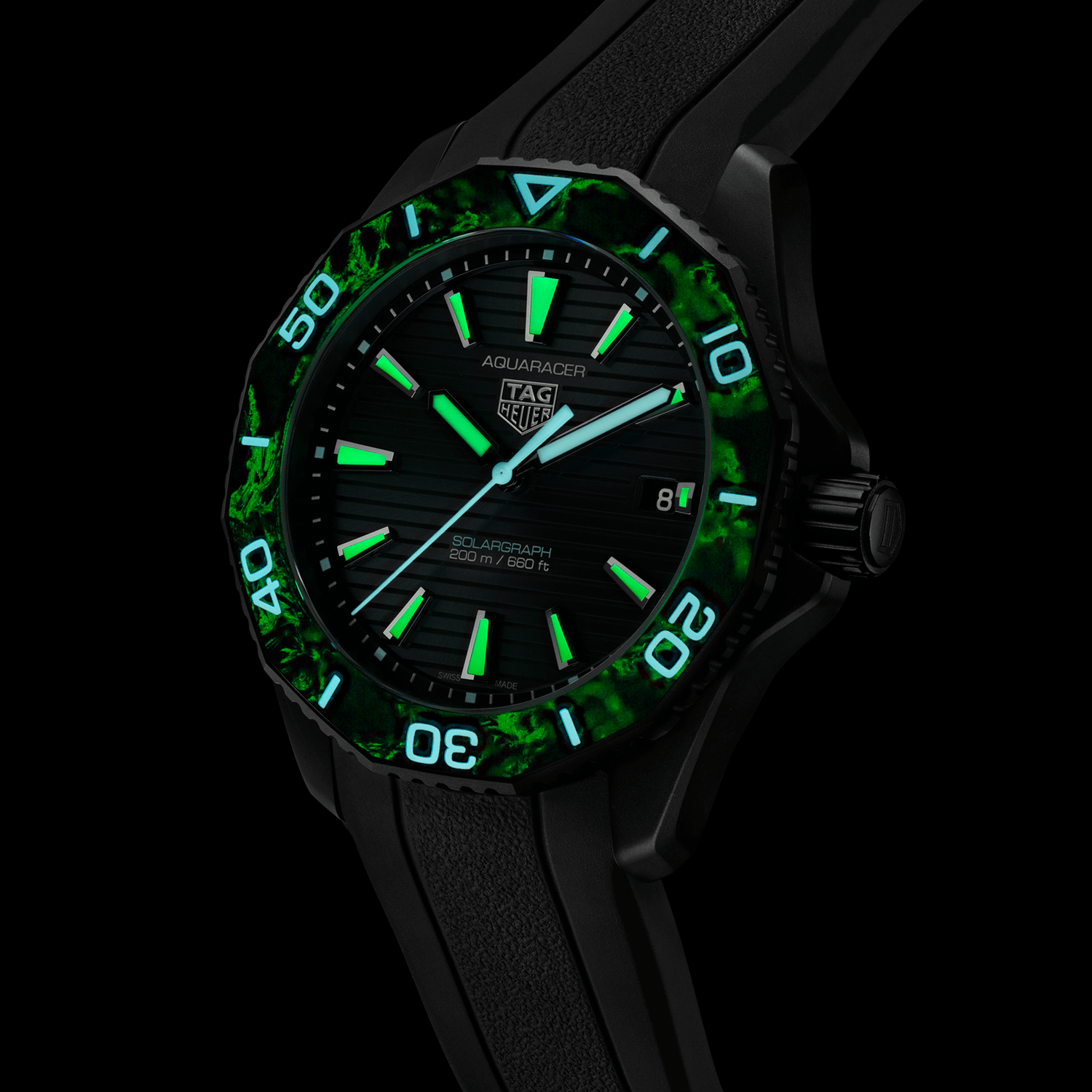 TAG-Heuer-Aquaracer-Professional-200-Solargraph