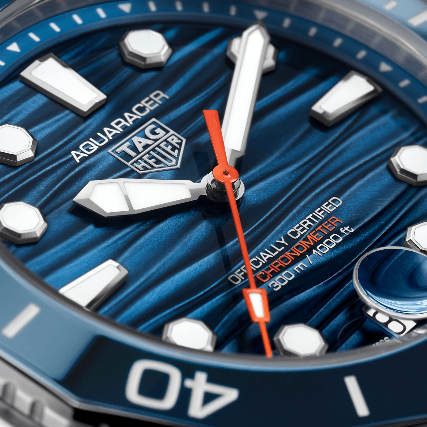 TAG-Heuer-Aquaracer-Professional-300-Date