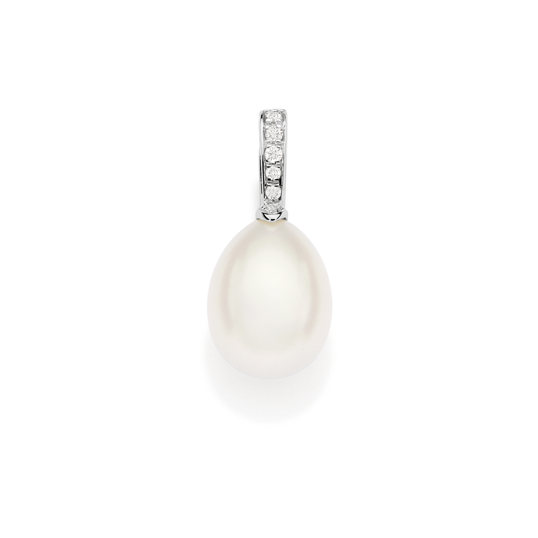 Pingente-em-ouro-branco-com-perola-e-diamantes
