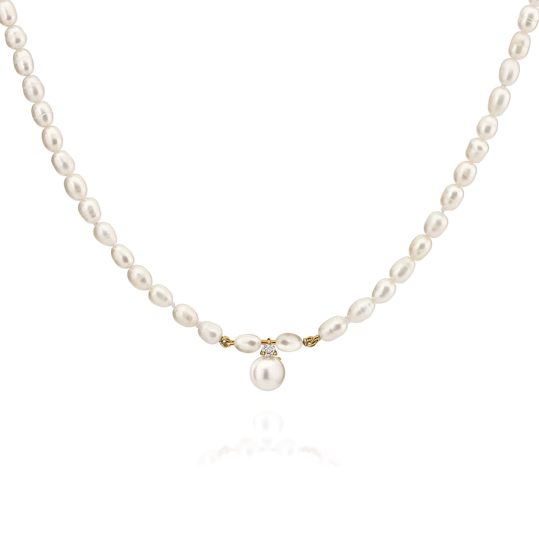 Pingente-em-ouro-amarelo-com-diamante-e-perola