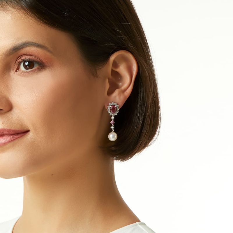 Brincos-em-ouro-branco-com-diamantes-turmalinas-rosas-e-perolas