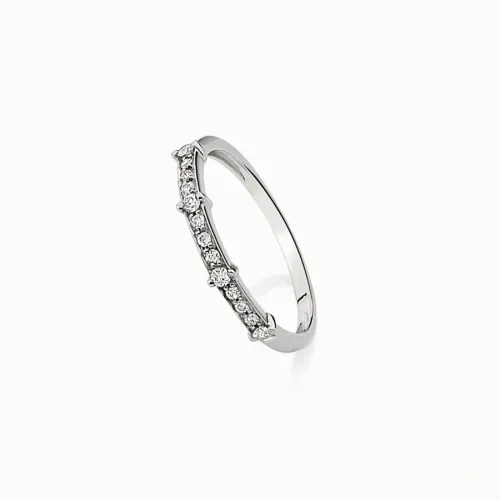 Anel em ouro branco com diamantes