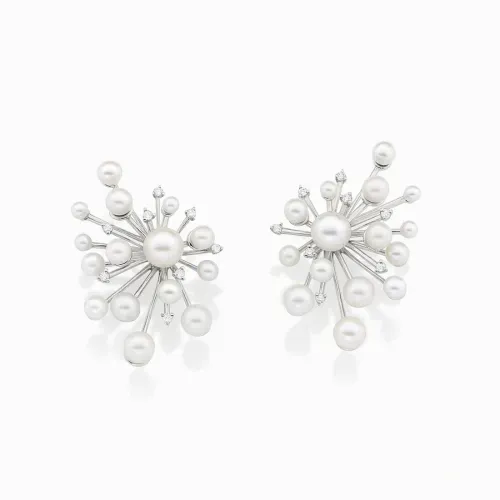 Brinco em ouro branco com pérolas e diamantes