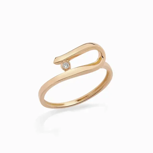 Anel em ouro rose com diamante