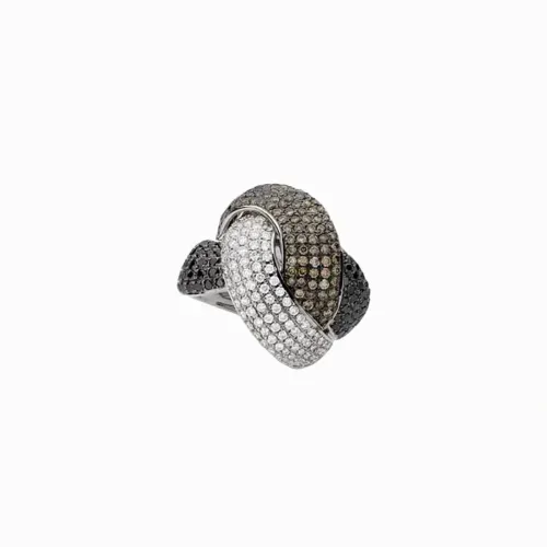 Anel em ouro branco com diamantes