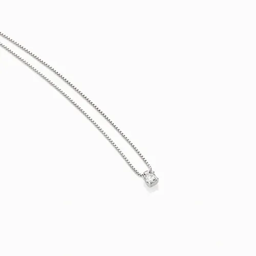 Colar em ouro branco com diamante
