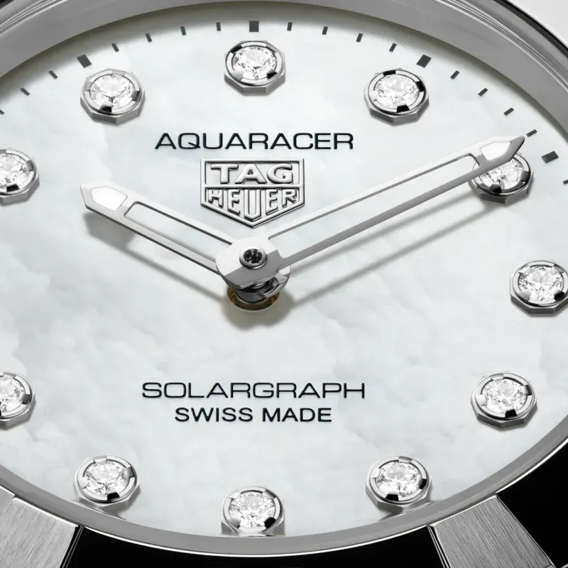 TAG-Heuer-Aquaracer-Professional-100-Solargraph-FOCUS