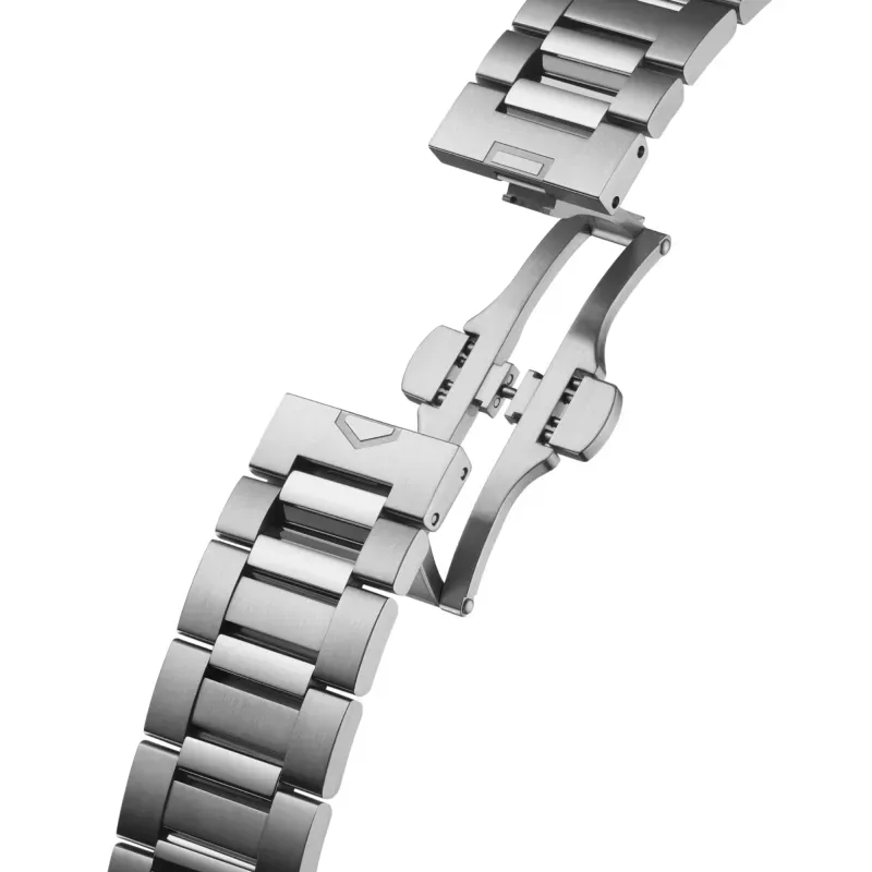 TAG-Heuer-Carrera-Chronograph-Sport-BUCKLE